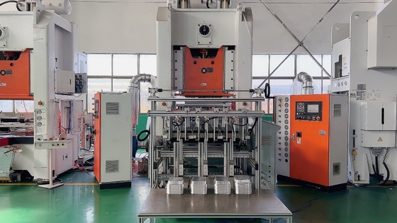 comprare LK-T80 Fogli d'alluminio Pan Making Press Machine 26KW Potenza Schneider Electrical online manufacture