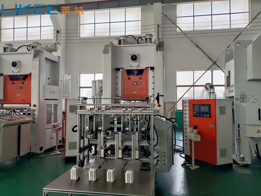 comprare Macchina elettrica automatica per la fabbricazione di vassoi di fogli di alluminio per la linea di produzione ad alta produttività online manufacture