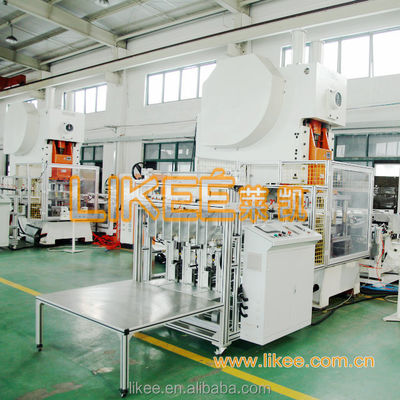 comprare Macchina per la produzione di contenitori in foglio di alluminio, microonde, vassoio a sfera e sicuro per il picnic online manufacture