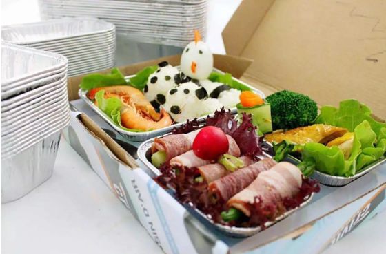 comprare LK-T80 Food Container Punching Machine Automatic for Making Food Fish Pan Type online manufacture