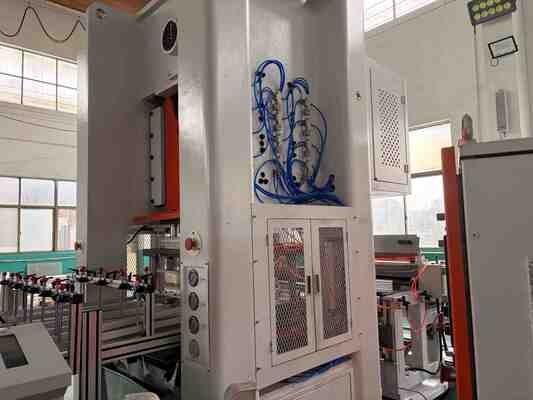 comprare LK-T80 Macchina per contenitori in foglio di alluminio con cambio stampo rapido in meno di 20 minuti, capacità 12000 pezzi/ora e costruzione in acciaio ad alta precisione online manufacture