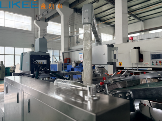 comprare Macchina di cartonaggio intelligente per rulli di foglio di alluminio controllata da PLC con rigetto del pacchetto vuoto fabbricazione online