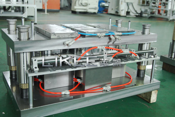 comprare 2 muffa del contenitore del foglio di alluminio delle cavità DC53 per il compartimento 3 online manufacture