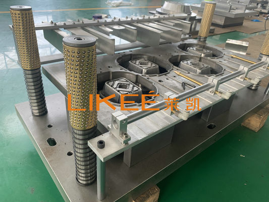 comprare 3 il contenitore del foglio di alluminio del compartimento 60 HRC muore per il vassoio di Disposalbe online manufacture