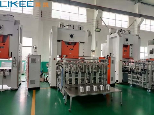 Macchina per la fabbricazione di vassoi in foglio di alluminio completamente automatica a 35-70 colpi/min con struttura in H