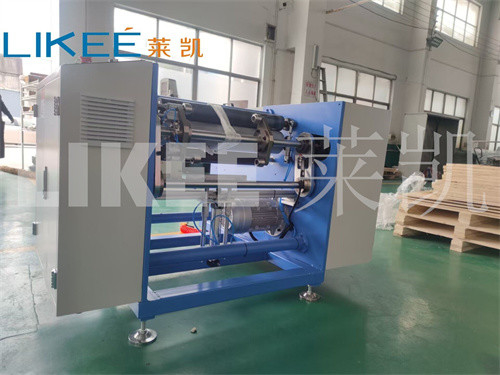 Precisione di fallimento 0,01 mm Disposable semiautomatic Foil Cutter Rewinding Machine