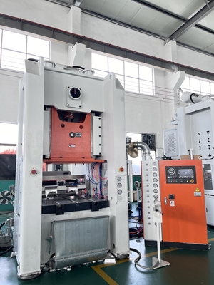 12000 Pcs per ora Capacità di produzione Contenitore di foglio di alluminio 35-70 colpi/min Velocità di lavoro per la produzione veloce