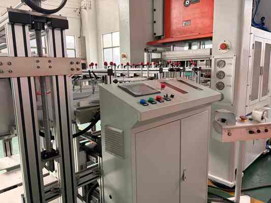 LK-T80 Macchina per Contenitori in Alluminio - Facile da Usare 1 Persona